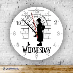 Wednesday – grafika – okrągły zegar ścienny