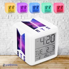 Świecący budzik zmieniający kolor - BTS Galaxy (Logo)