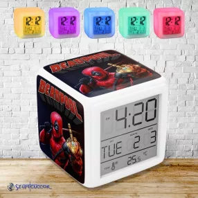 Świecący budzik zmieniający kolor - Deadpool (FCK!)